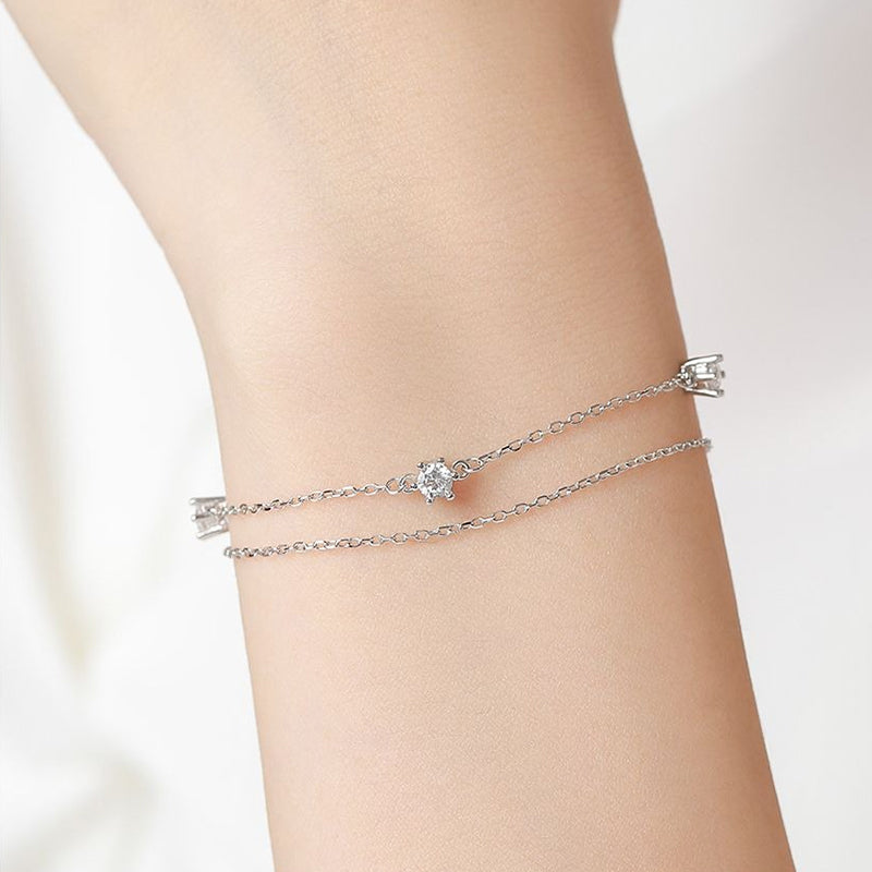 สร้อยข้อมือประดับเพชรสองชั้นสุดหรูราคาจับต้องได้