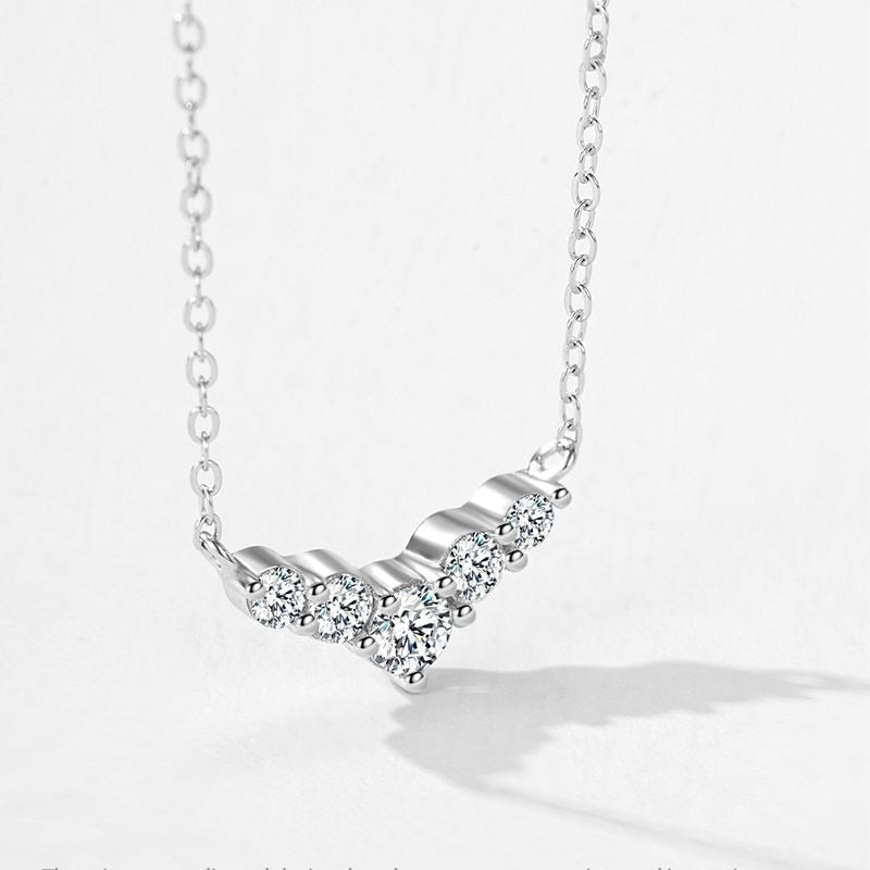 สร้อยคอกระดูกไหปลาร้ารูปตัววีลายปลาโลมาและนางเงือก