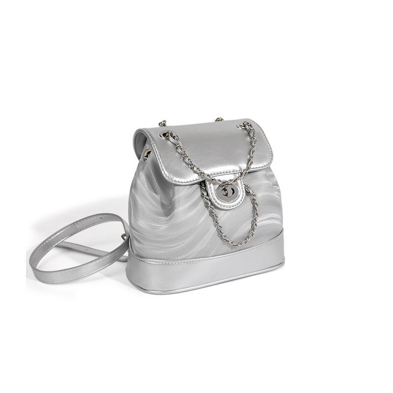 百搭旅行銀扣鍊條雙肩小背包