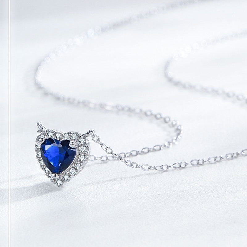 สร้อยคอจี้กระดูกไหปลาร้ารูปหัวใจมหาสมุทร