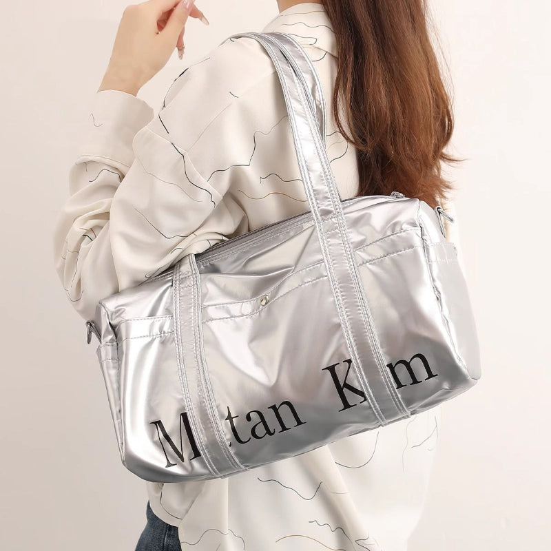 กระเป๋าเดินทางแบบถือขึ้นเครื่องลายตัวอักษรหรูหราน้ำหนักเบาทันสมัย/2 สี