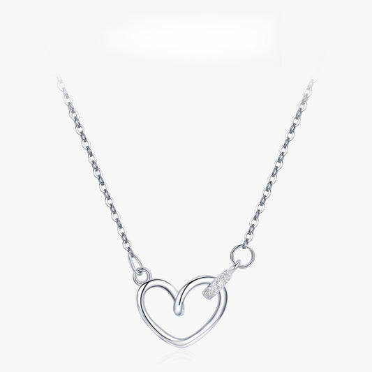 微鑲鑽心型鏤空愛心鎖骨項鍊吊墜