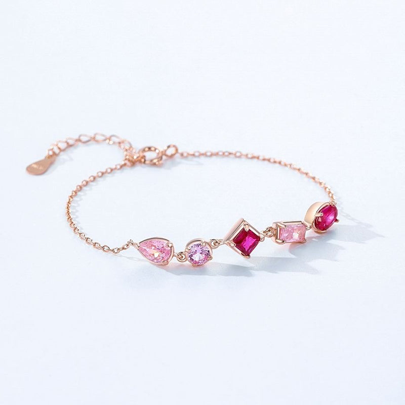 สร้อยข้อมือทองคำชมพูและเพทายสีม่วงสุดหรู