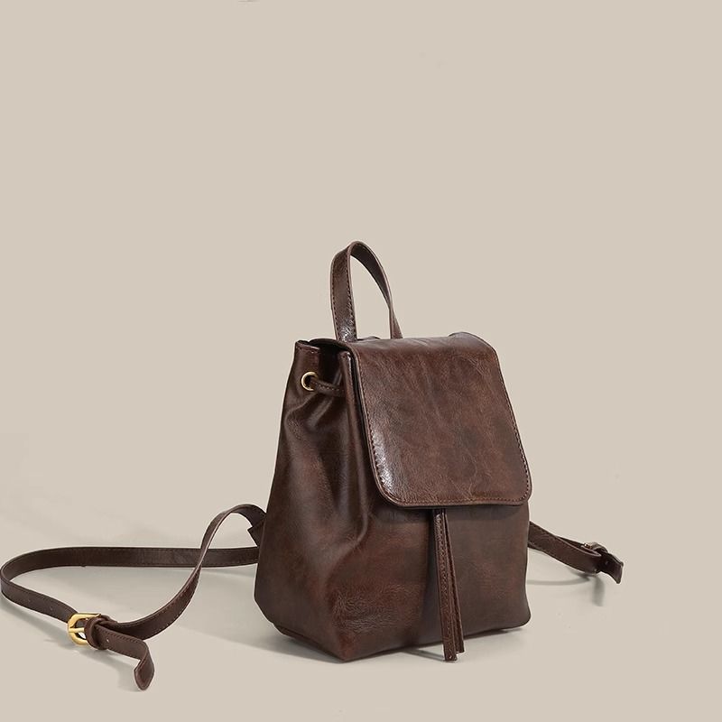 กระเป๋าเป้สะพายหลังแบบมีหัวเข็มขัดแม่เหล็ก น้ำหนักเบา หรูหรา เรียบง่าย / 4 สี